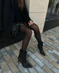 Mi Luz Siyah Sivri Burunlu Topuklu Midi Bot