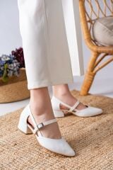 Arkası Kapalı Kısa Topuklu Ayakkabı